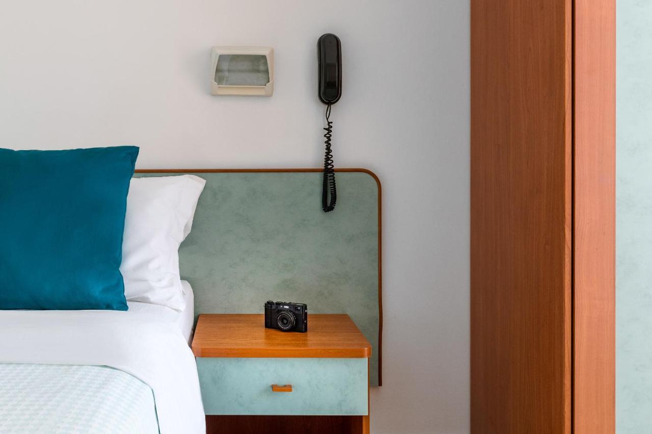 Hotel Tres Jolie Ріміні Екстер'єр фото